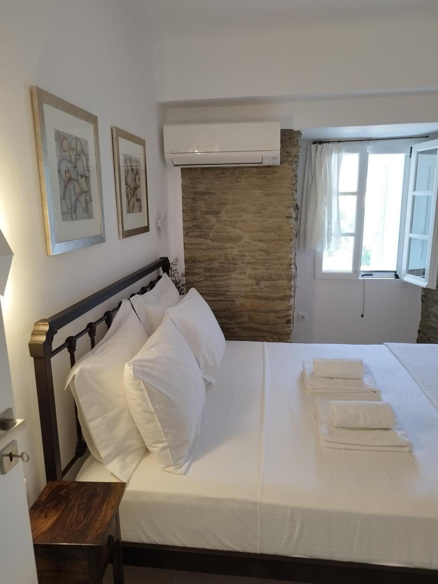 Apartment Korina's Andros Town
